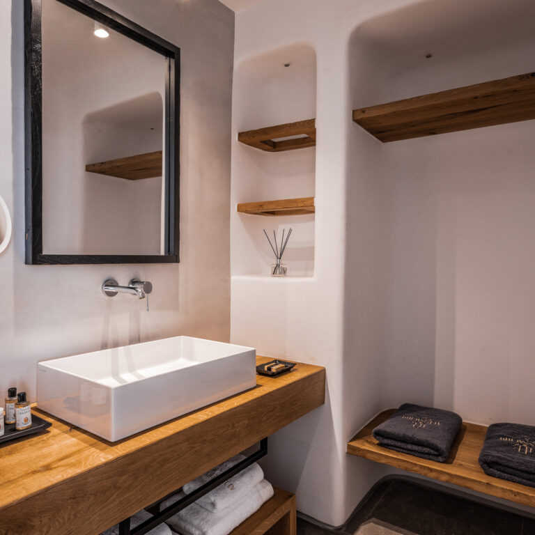 alissachni mykonos deluxe suite phivi, Deluxe Suite Phivi